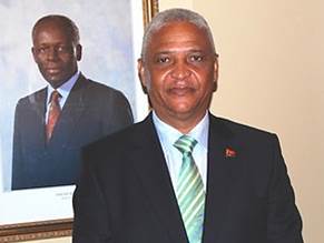 Agostinho-Tavares-Angola-Canada