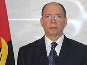 Francisco-Queiroz-ministro-Angola